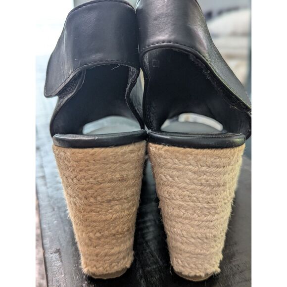 Charlotte Russe Black Faux Leather Wedge Sandals – Estimated Size 6 – Pre-Owned - Picture 6 of 6